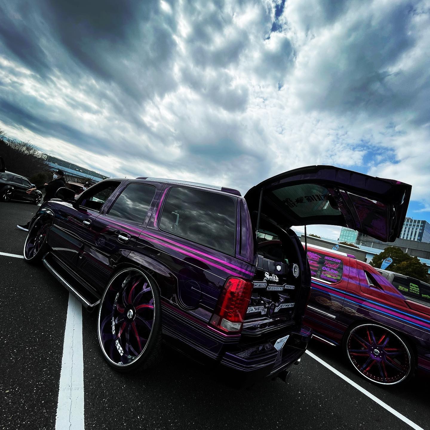 #nsroundercarshow #solidcarclub #solidcc #escalade #dmc #custompaint #fbscustomtape